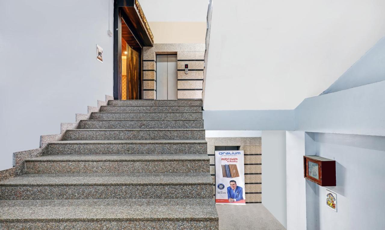 Hotel Treebo Spring Brook Guwahati Exterior foto
